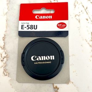 EUC❗️Canon E-58U Lens Cap